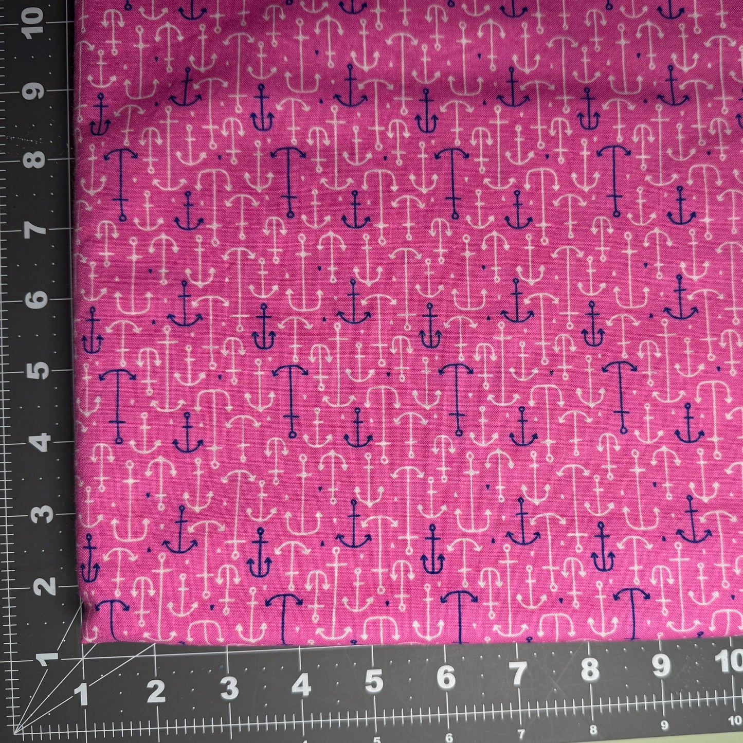 Sample Sale Collar - white and blue anchors on pink