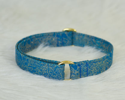 The Bloom Collar