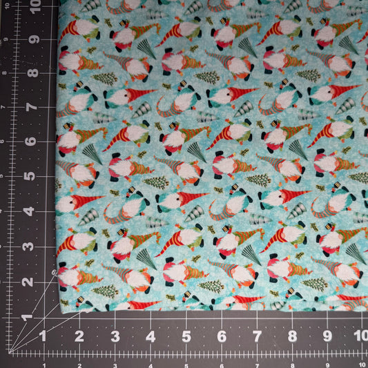 Sample Sale Collar - Gnomes and christmas trees on light blue