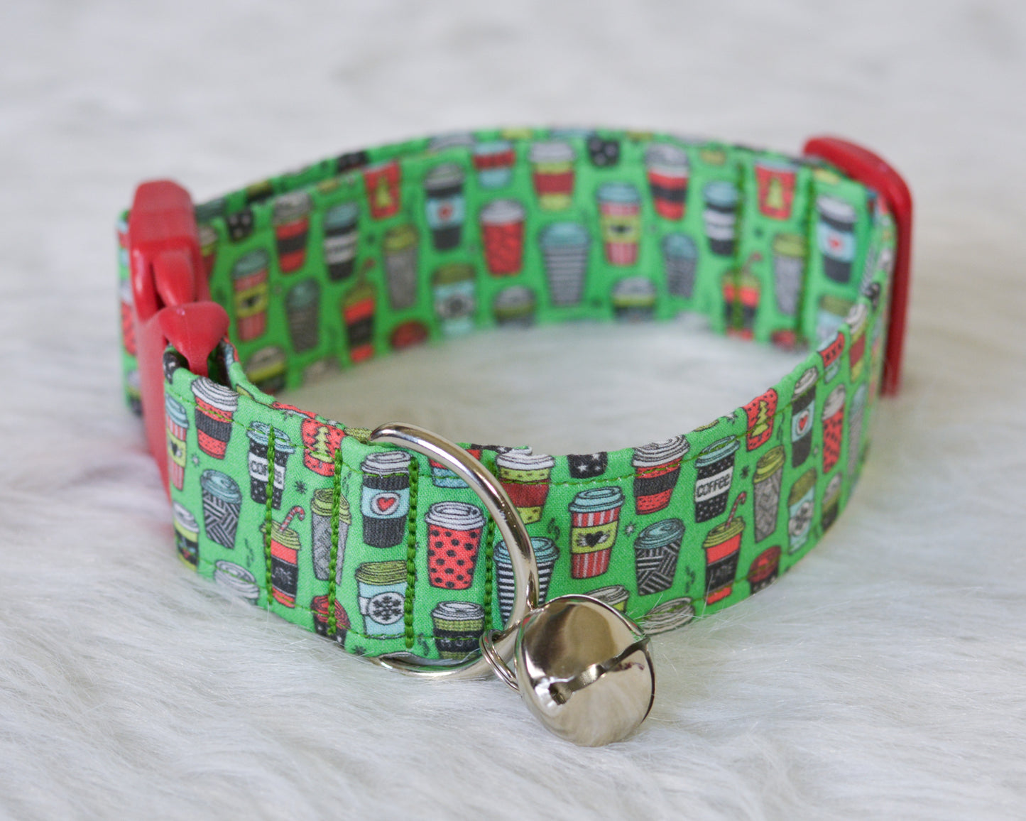 The Cindy Lou Collar